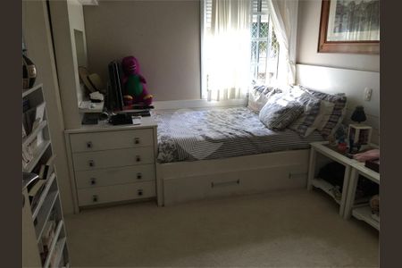 Casa à venda com 4 quartos, 489m² em Santo Amaro, São Paulo