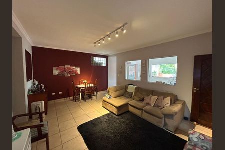 Casa à venda com 2 quartos, 200m² em Jardim Ivana, São Paulo