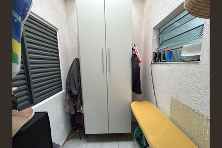 Casa à venda com 2 quartos, 200m² em Jardim Ivana, São Paulo