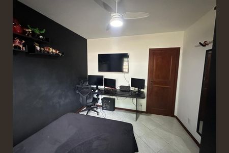 Casa à venda com 4 quartos, 164m² em Itaipu, Niterói