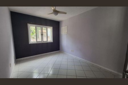 Casa à venda com 3 quartos, 150m² em Piratininga, Niterói