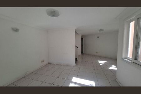 Casa à venda com 3 quartos, 150m² em Piratininga, Niterói