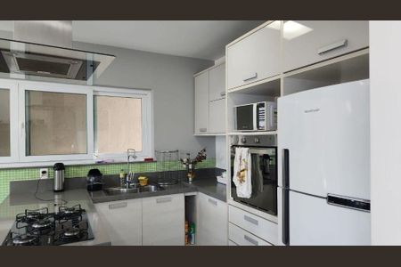 Casa à venda com 5 quartos, 391m² em Itaipu, Niterói
