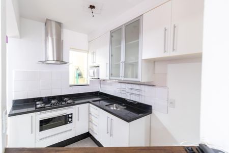 Casa de condomínio à venda com 99m², 2 quartos e 2 vagas Casa de condomínio à venda com 99m², 2 quartos e 2 vagasCozinha