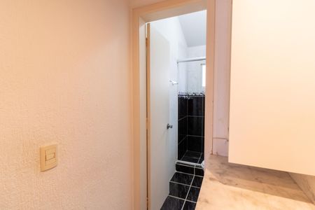 Casa de condomínio à venda com 99m², 2 quartos e 2 vagas Casa de condomínio à venda com 99m², 2 quartos e 2 vagasBanheiro da Suíte