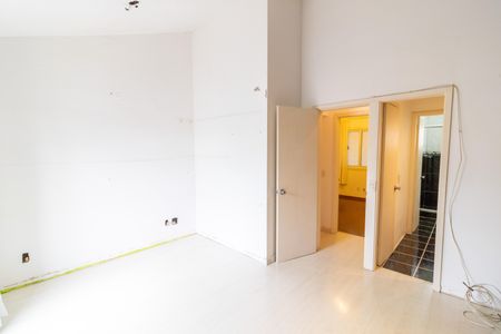 Casa de condomínio à venda com 99m², 2 quartos e 2 vagas Casa de condomínio à venda com 99m², 2 quartos e 2 vagasSuíte