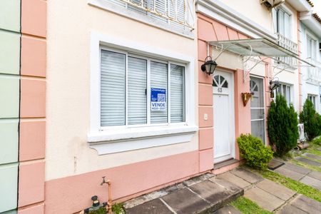 Casa de condomínio à venda com 99m², 2 quartos e 2 vagas Casa de condomínio à venda com 99m², 2 quartos e 2 vagasFachada