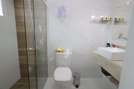 Casa à venda com 131m², 3 quartos e 2 vagasBanheiro Suíte