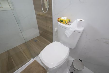 Casa à venda com 131m², 3 quartos e 2 vagasBanheiro da Suíte