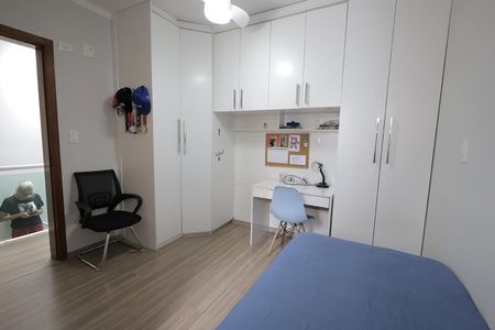 Casa à venda com 131m², 3 quartos e 2 vagasQuarto 2