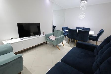 Casa à venda com 131m², 3 quartos e 2 vagasSala