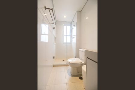 Apartamento à venda com 96m², 2 quartos e 3 vagasBanheiro da Suíte 2