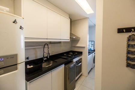 Apartamento à venda com 96m², 2 quartos e 3 vagasCozinha