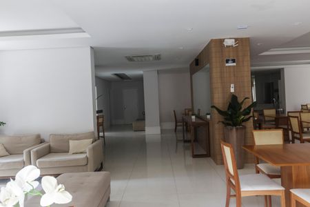 Apartamento à venda com 96m², 2 quartos e 3 vagasÁrea comum - Salão de festas