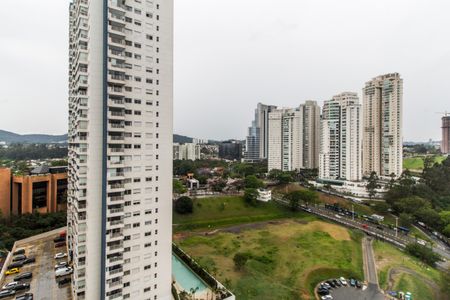 Apartamento à venda com 96m², 2 quartos e 3 vagasVista da Suíte 2