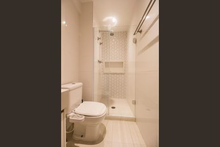 Apartamento à venda com 96m², 2 quartos e 3 vagasBanheiro da Suíte 1