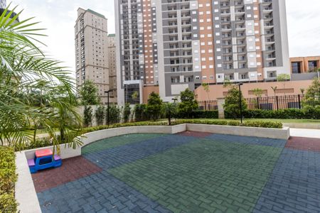 Apartamento à venda com 96m², 2 quartos e 3 vagasÁrea comum - Playground