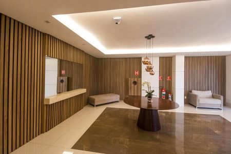 Apartamento à venda com 96m², 2 quartos e 3 vagasHall social