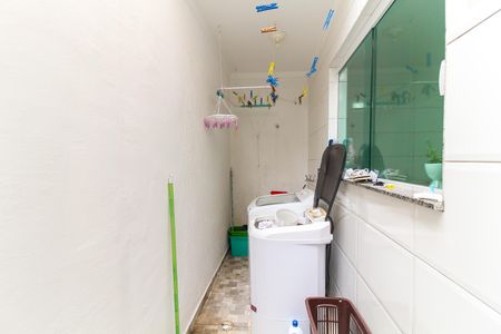 Casa de condomínio à venda com 70m², 2 quartos e 1 vaga Casa de condomínio à venda com 70m², 2 quartos e 1 vagaÁrea de Serviço
