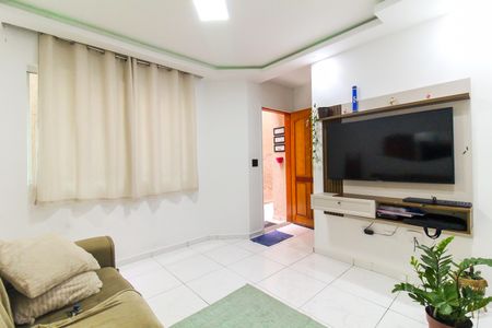 Casa de condomínio à venda com 70m², 2 quartos e 1 vaga Casa de condomínio à venda com 70m², 2 quartos e 1 vagaSala