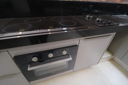 Casa para alugar com 435m², 4 quartos e 4 vagasCozinha