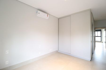 Casa para alugar com 435m², 4 quartos e 4 vagasQuarto 3 - Suíte