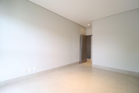 Casa para alugar com 435m², 4 quartos e 4 vagasQuarto 4 - Suíte