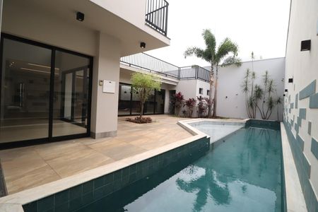 Casa para alugar com 435m², 4 quartos e 4 vagasPiscina