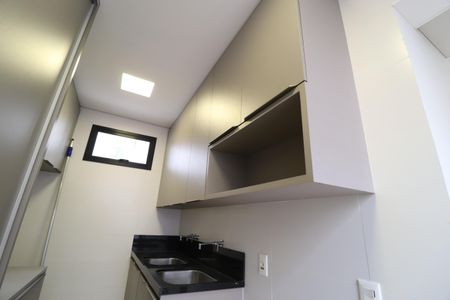 Casa para alugar com 435m², 4 quartos e 4 vagasÁrea de Serviço