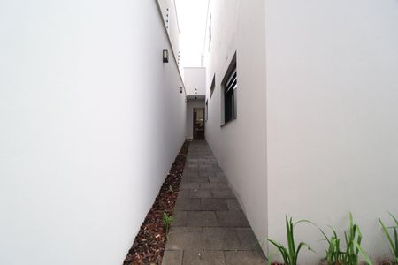 Casa para alugar com 435m², 4 quartos e 4 vagasCorredor