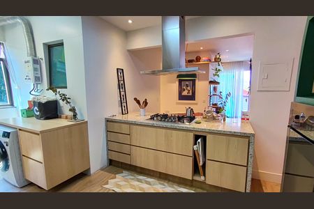 Apartamento à venda com 92m², 2 quartos e 1 vaga Apartamento à venda com 92m², 2 quartos e 1 vagaCozinha