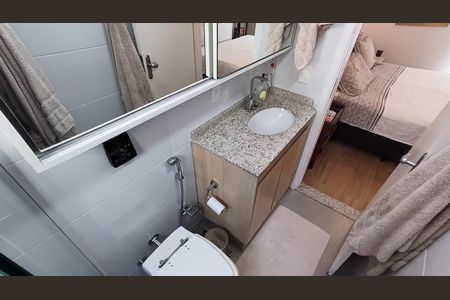 Apartamento à venda com 92m², 2 quartos e 1 vaga Apartamento à venda com 92m², 2 quartos e 1 vagaBanheiro da Suíte