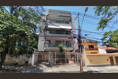 Apartamento à venda com 92m², 2 quartos e 1 vaga Apartamento à venda com 92m², 2 quartos e 1 vagaFachada