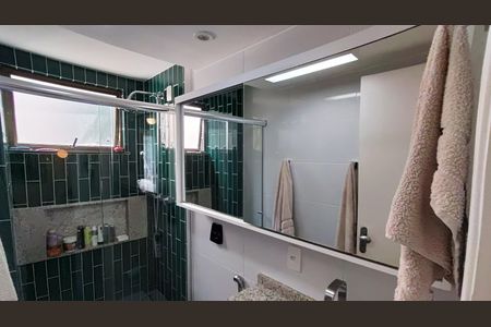 Apartamento à venda com 92m², 2 quartos e 1 vaga Apartamento à venda com 92m², 2 quartos e 1 vagaBanheiro da Suíte