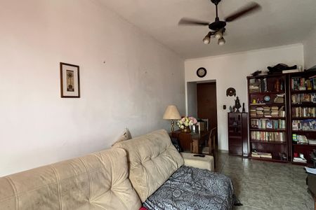 Sala de casa de condomínio para alugar com 3 quartos, 119m² em Embaré, Santos