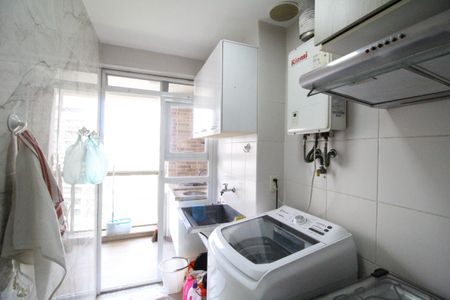 Apartamento à venda com 78m², 2 quartos e 2 vagasÁrea de serviço