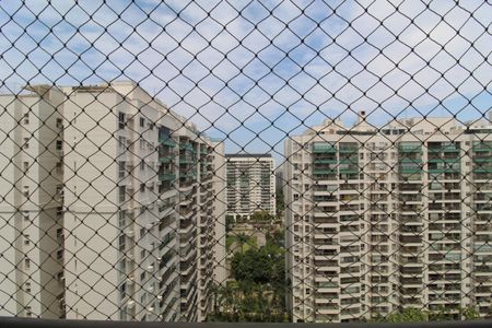 Apartamento à venda com 78m², 2 quartos e 2 vagasVaranda da Suíte 