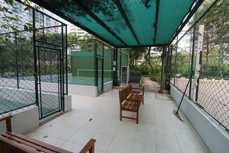 Apartamento à venda com 78m², 2 quartos e 2 vagasÁrea comum - Quadra