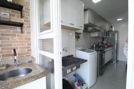 Apartamento à venda com 78m², 2 quartos e 2 vagasÁrea de serviço