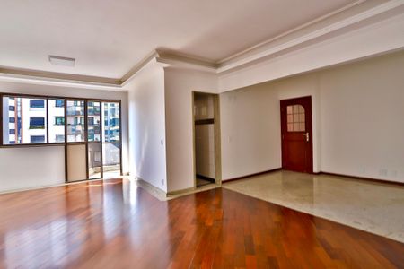 Sala de apartamento à venda com 3 quartos, 124m² em Vila Regente Feijó, São Paulo