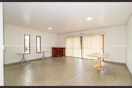 Apartamento à venda com 100m², 3 quartos e 2 vagas Apartamento à venda com 100m², 3 quartos e 2 vagasSalão de Festas