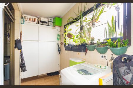 Apartamento à venda com 100m², 3 quartos e 2 vagas Apartamento à venda com 100m², 3 quartos e 2 vagasÁrea de Serviço