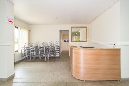 Apartamento à venda com 100m², 3 quartos e 2 vagas Apartamento à venda com 100m², 3 quartos e 2 vagasSalão de Festas