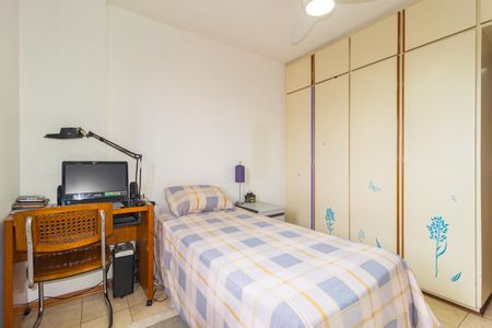 Apartamento à venda com 100m², 3 quartos e 2 vagas Apartamento à venda com 100m², 3 quartos e 2 vagasQuarto 2