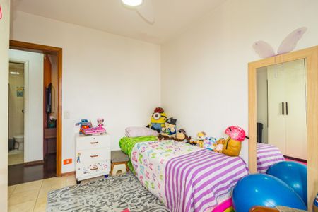 Apartamento à venda com 100m², 3 quartos e 2 vagas Apartamento à venda com 100m², 3 quartos e 2 vagasQuarto 1