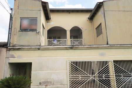 Casa para alugar com 102m², 2 quartos e 1 vagaFachada