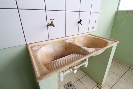 Casa para alugar com 102m², 2 quartos e 1 vagaÁrea de Serviço