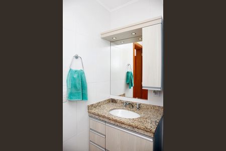 Banheiro da Suíte de apartamento para alugar com 1 quarto, 55m² em Farroupilha, Porto Alegre