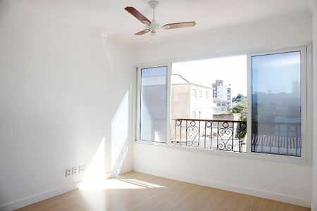 Sala de apartamento para alugar com 1 quarto, 55m² em Farroupilha, Porto Alegre