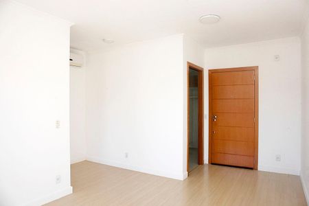 Sala de apartamento para alugar com 1 quarto, 55m² em Farroupilha, Porto Alegre
